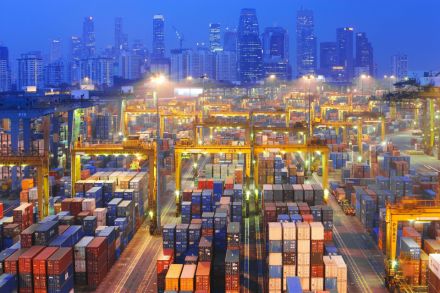 UK Construction Sector Contracts Less Than Forecast